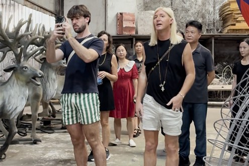 Visit the production workshop Visit the production workshop